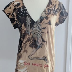Yeezy Tan and Black Skeleton Tee